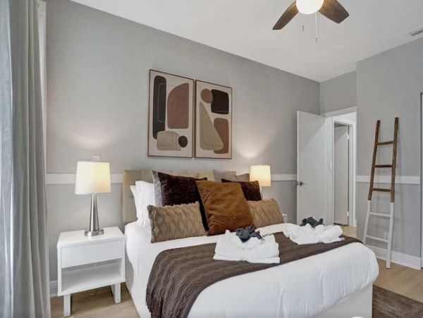 Pompano Beach Vacation Home Seven Bedroom