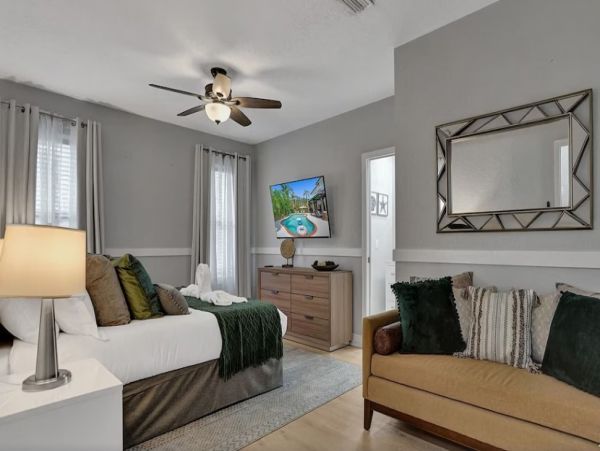 Pompano Beach Vacation Home Seven Bedroom
