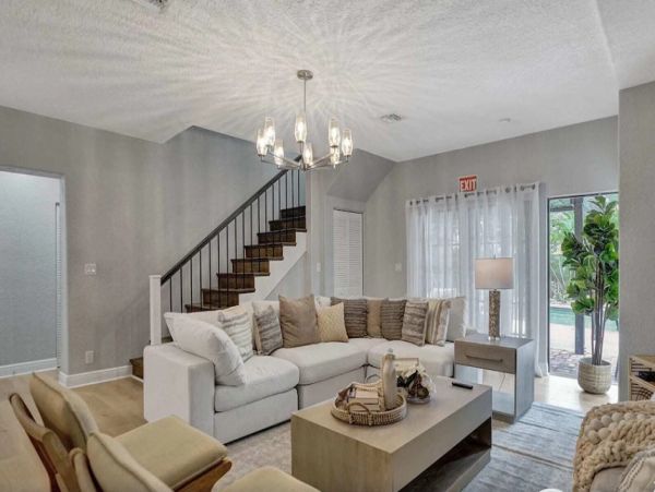 Pompano Beach Vacation Home Seven Bedroom