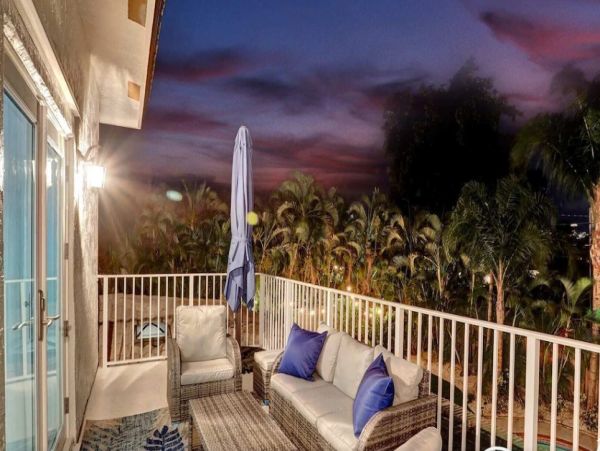 Pompano Beach Vacation Home Seven Bedroom