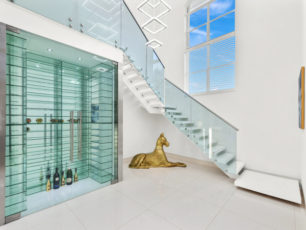 Luxury 7 Bedroom Estate with Resort Style Amenities