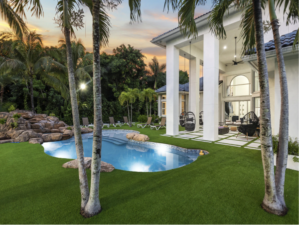 Luxury 7 Bedroom Estate with Resort Style Amenities