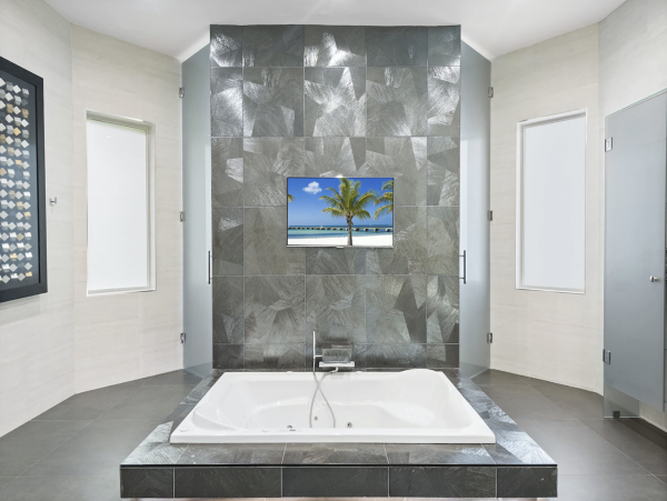 Luxury 7 Bedroom Estate with Resort Style Amenities