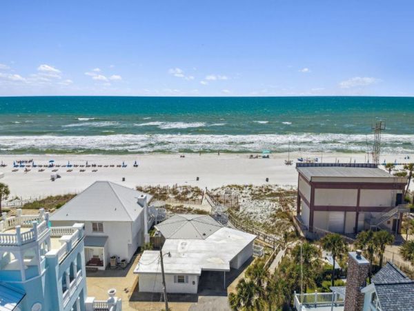 Gulf Front Panama City Vacation Home Three bedroom