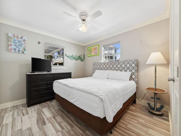 Gulf Front Panama City Vacation Home Three bedroom