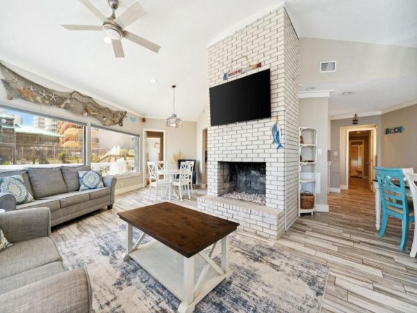 Gulf Front Panama City Vacation Home Three bedroom