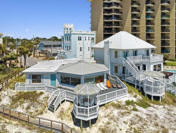 Gulf Front Panama City Vacation Home Three bedroom