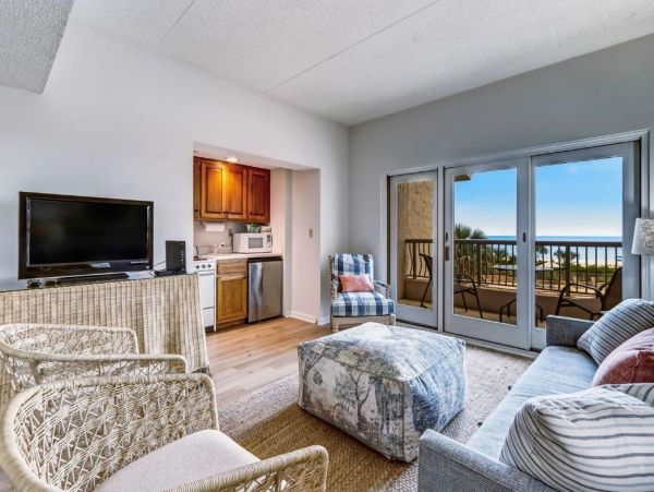 Oceanfront Vacation Rental in Fernandina Beach Getaway