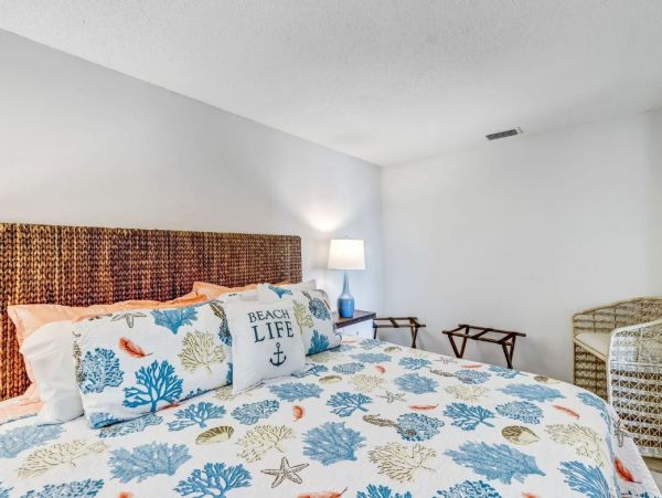 Oceanfront Vacation Rental in Fernandina Beach Getaway
