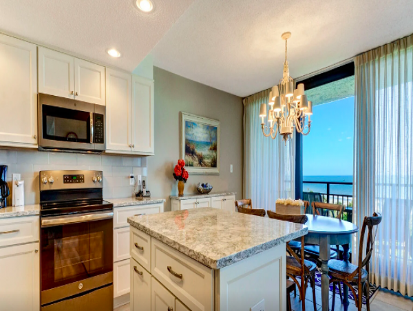 Three Bedroom 2 Bathroom Villa with Ocean views