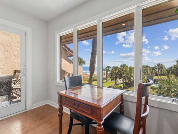 Luxury Amelia Island Beachfront Vacation Rental  4-Bedroom Oceanfront Condo