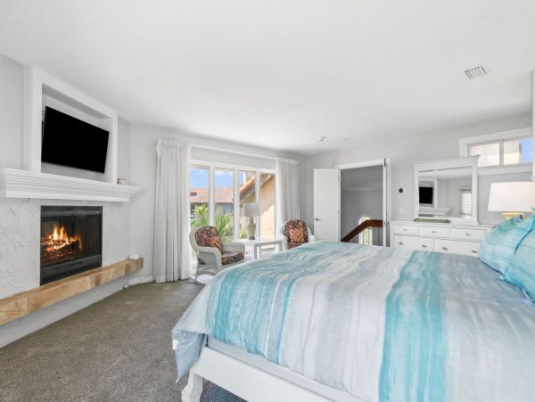 Luxury Amelia Island Beachfront Vacation Rental  4-Bedroom Oceanfront Condo