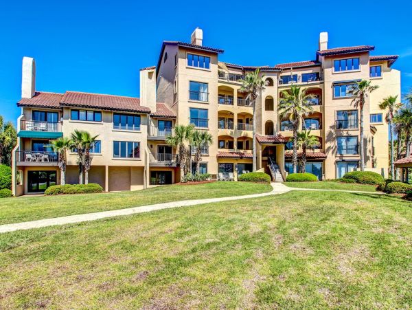 Luxury Amelia Island Beachfront Vacation Rental  4-Bedroom Oceanfront Condo