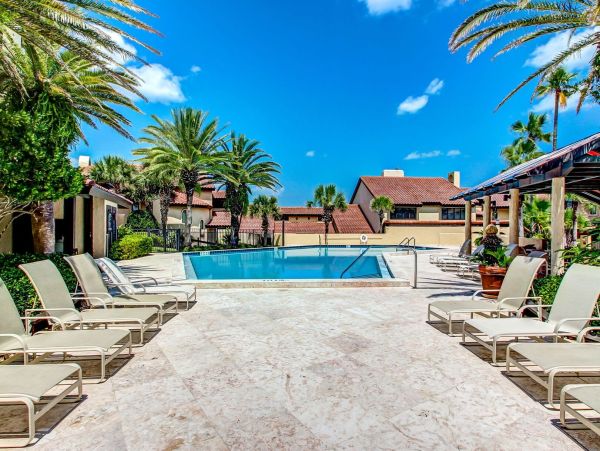 Luxury Amelia Island Beachfront Vacation Rental  4-Bedroom Oceanfront Condo