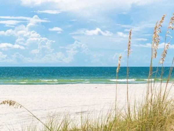 Charming St. Pete Beach Vacation Home Sleeps 4 Guests
