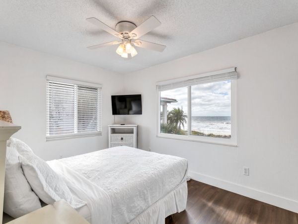 Indian Rocks Vacation Condo Three Bedroom On Beach