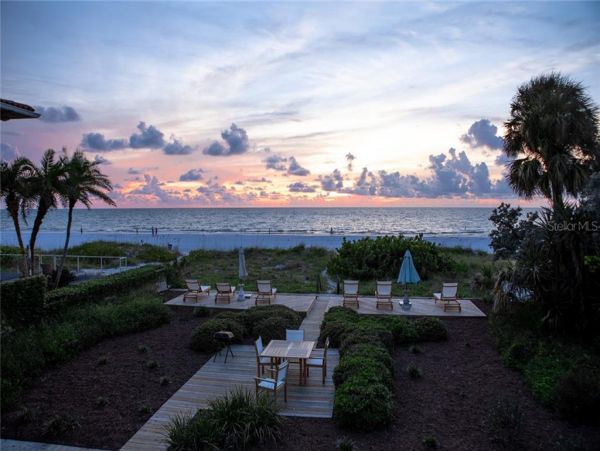Indian Rocks Vacation Condo Three Bedroom On Beach