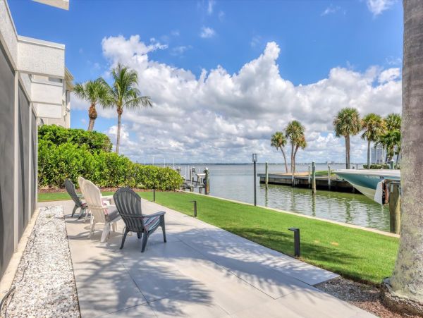 Longboat Key Bayfront Vacation Rental  Sarasota Luxury Waterfront Home with Pool