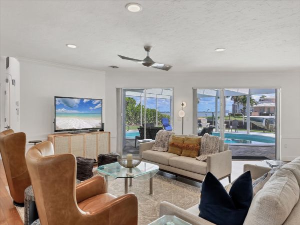 Longboat Key Bayfront Vacation Rental  Sarasota Luxury Waterfront Home with Pool