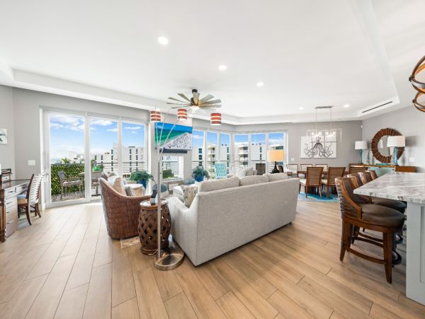 Siesta Key Luxurious Vacation Rental - Private Beach Access