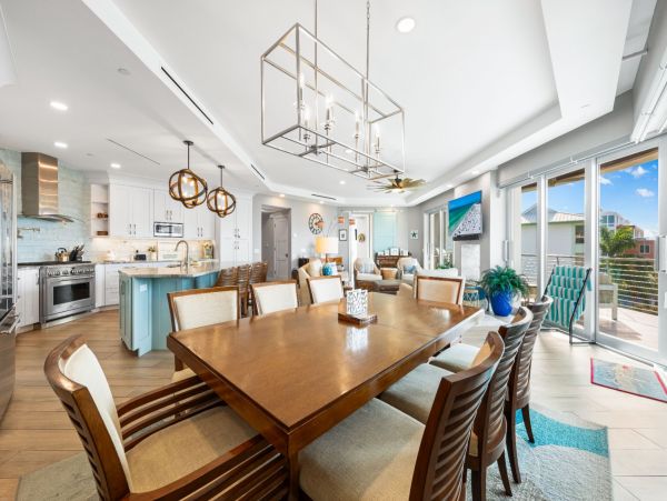 Siesta Key Luxurious Vacation Rental - Private Beach Access