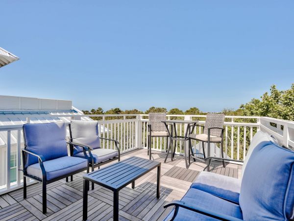 Gorgeous 7 Bedroom Home Sleeps 16 Guests