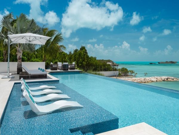 Contemporary 7 Bedroom Villa with Full Ocean Views