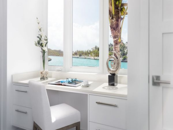 Contemporary 7 Bedroom Villa with Full Ocean Views