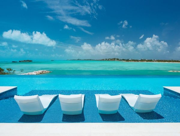 Contemporary 7 Bedroom Villa with Full Ocean Views