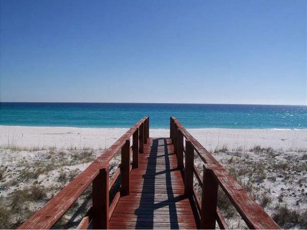 Navarre Lovely Vacation Home Away from Home