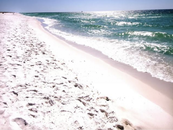 Navarre Lovely Vacation Home Away from Home