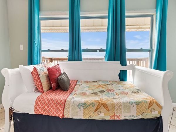 Navarre Beach Beachfront Vacation Rental