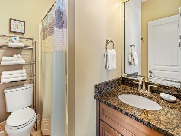 Four Bedroom Townhouse Directly on the Beach with Ocean views from each room