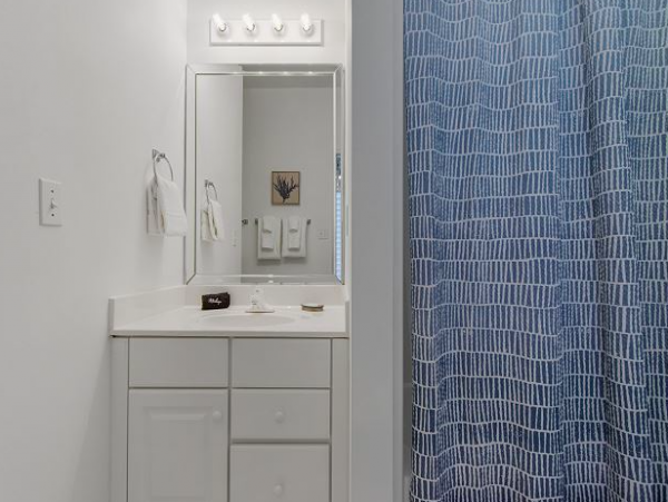 Four Bedroom- 3 bathroom Gulf front Home in Navarre