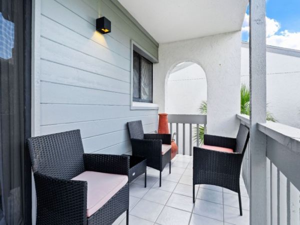 Beachfront Three Bedroom Condo Sleeps Eight Guests