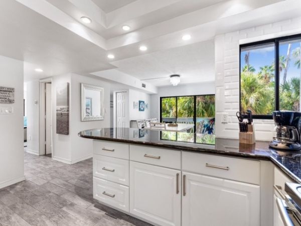 Beachfront Three Bedroom Condo Sleeps Eight Guests