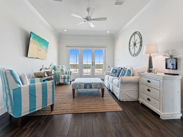 Fabulous Five Bedroom Vacation Rental in Navarre