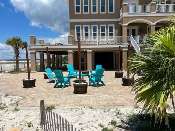 Navarre Vacation Home With Four Bedrooms & Gulf Views