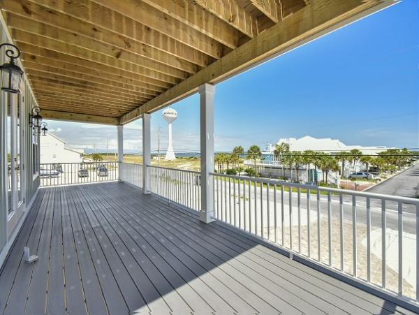 Navarre Beachfront with Private Pool