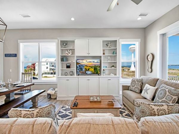 Navarre Beachfront with Private Pool
