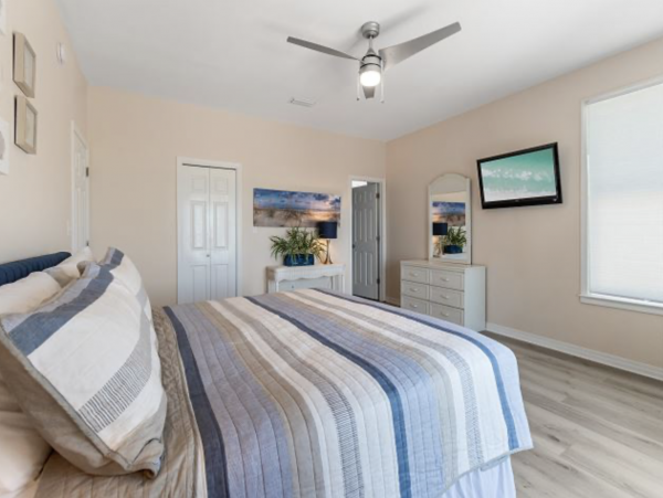 Beachfront Luxury Vacation Home in Navarre Beach
