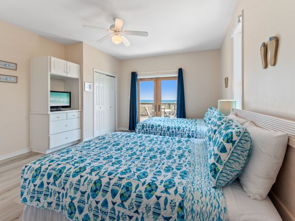 Beachfront Luxury Vacation Home in Navarre Beach