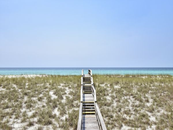 Beachfront Luxury Vacation Home in Navarre Beach