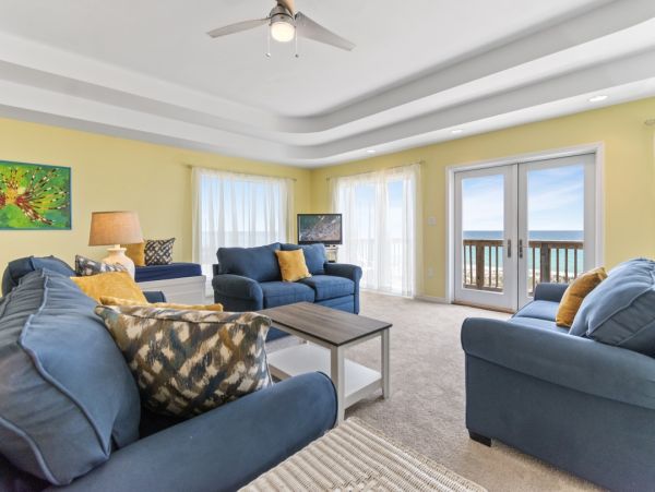 Beachfront Luxury Vacation Home in Navarre Beach