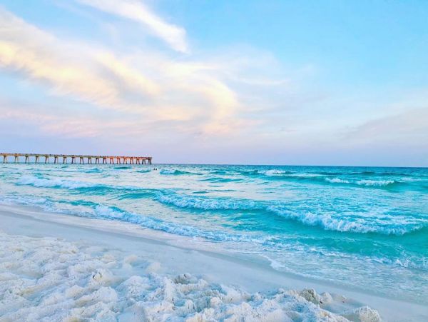Beautiful 4 Bedroom Vacation Home in Navarre Beach