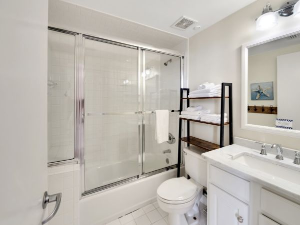 Luxurious Gulf Coast Condo with Stunning Views Navarre Beach Retreat