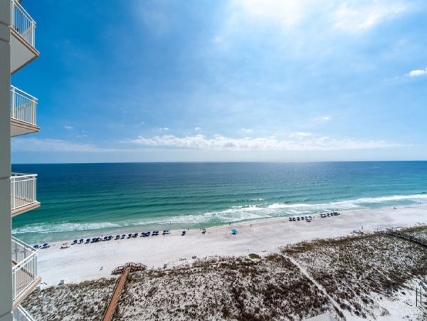 Luxurious Gulf Coast Condo with Stunning Views Navarre Beach Retreat