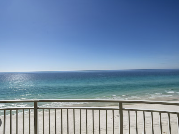 Luxurious Gulf Coast Condo with Stunning Views Navarre Beach Retreat