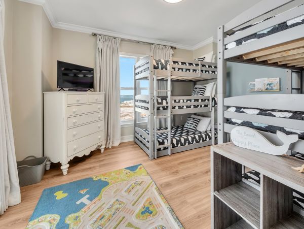 Luxurious Gulf Coast Condo with Stunning Views Navarre Beach Retreat