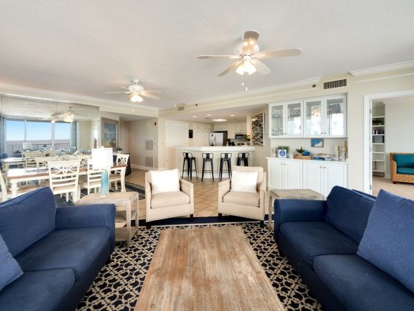 Luxurious Gulf Coast Condo with Stunning Views Navarre Beach Retreat